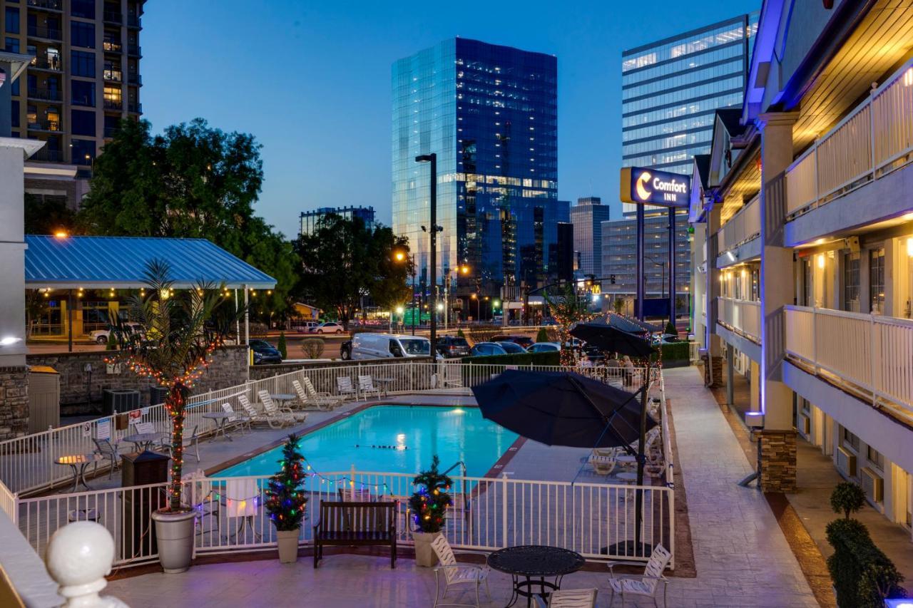 Comfort Downtown - Music Center 3*
