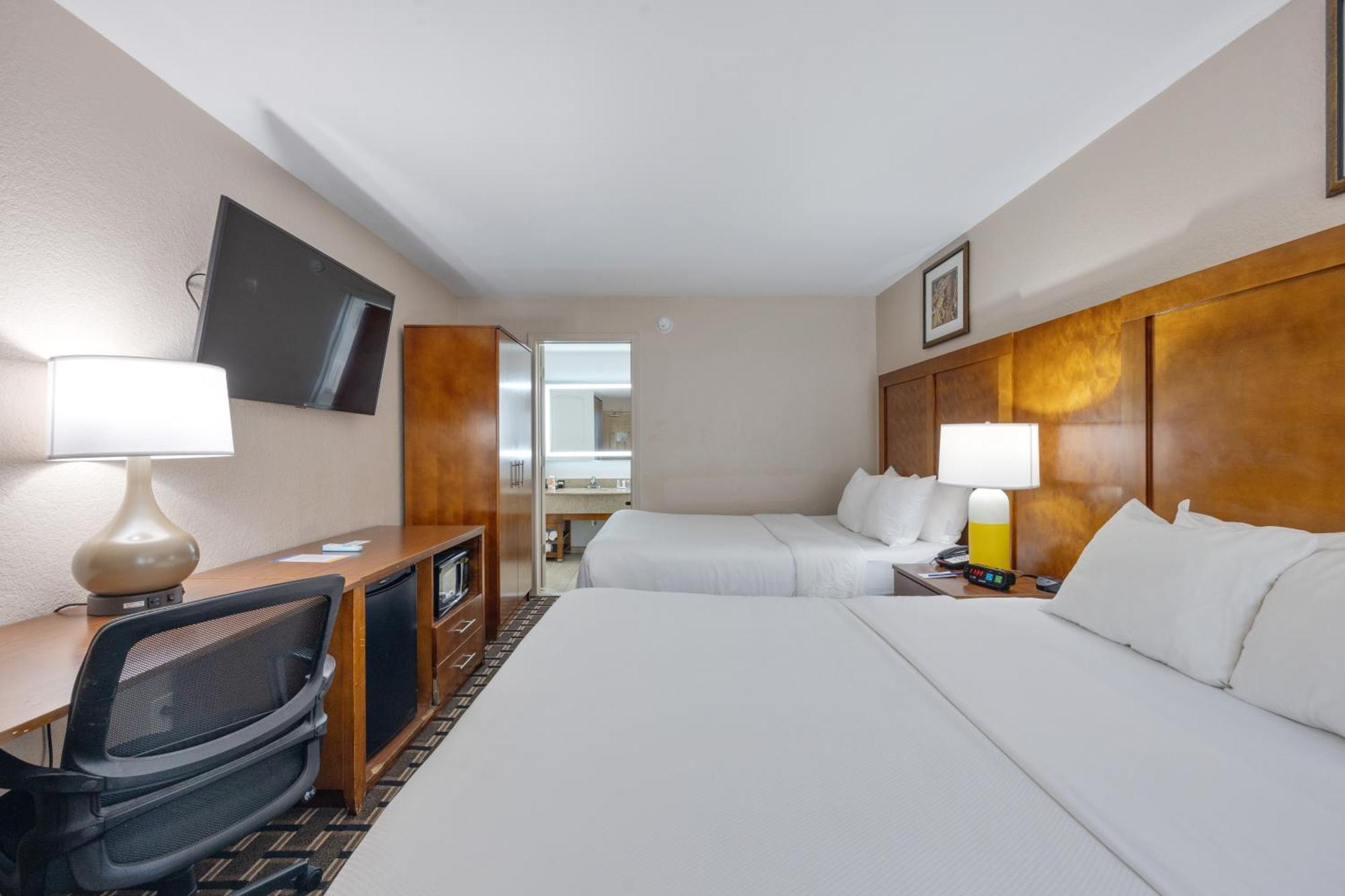 Mini-hôtel Comfort Downtown - Music Center 3*