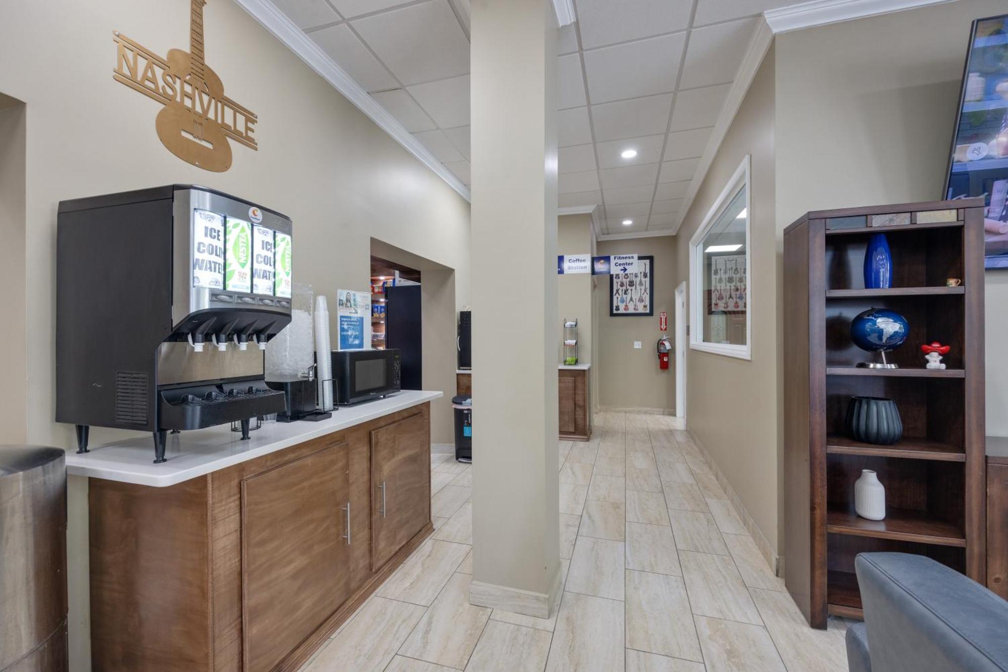Comfort Downtown - Music Center 3* Nashville